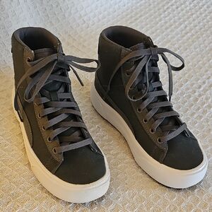 Puma Charcoal Grey High-Top Sneakers